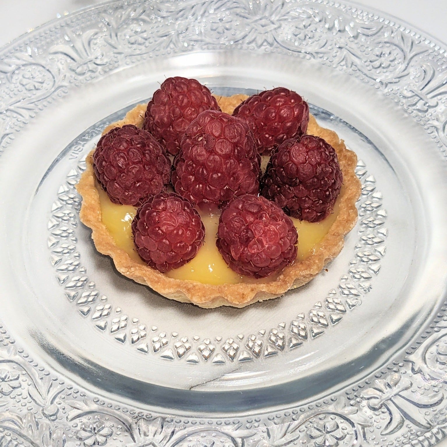 Image of Lemon Tart with Fresh Raspberries